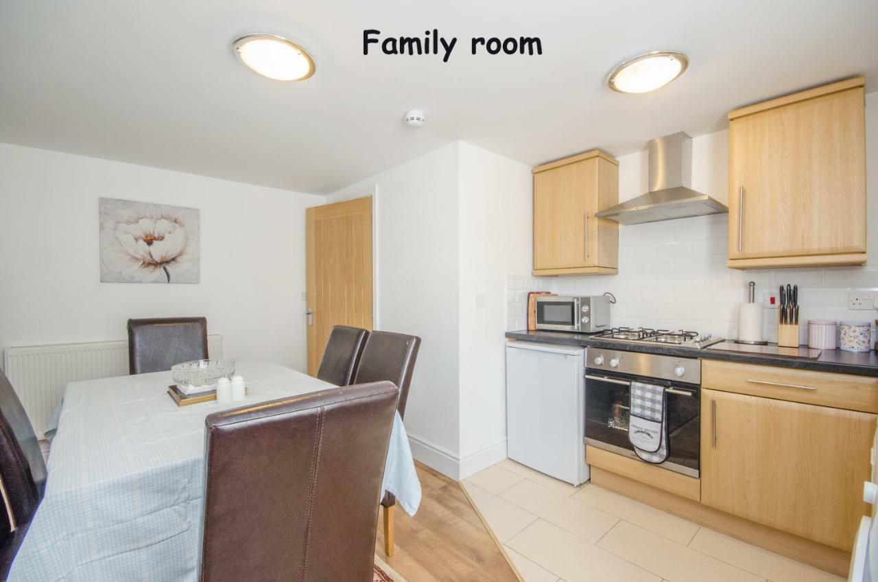 Welsh Cosy Apartments Llandudno Ngoại thất bức ảnh