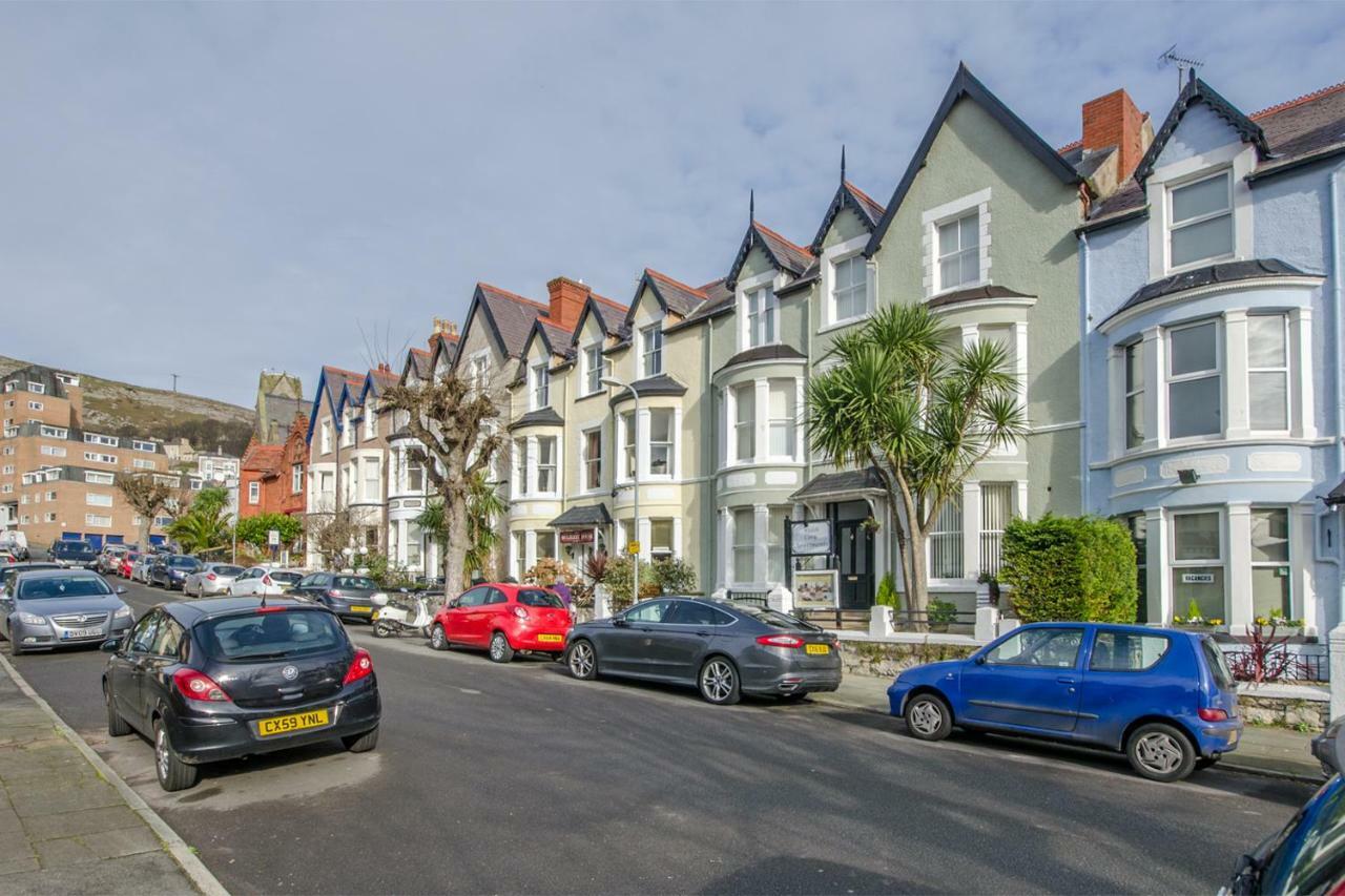 Welsh Cosy Apartments Llandudno Ngoại thất bức ảnh
